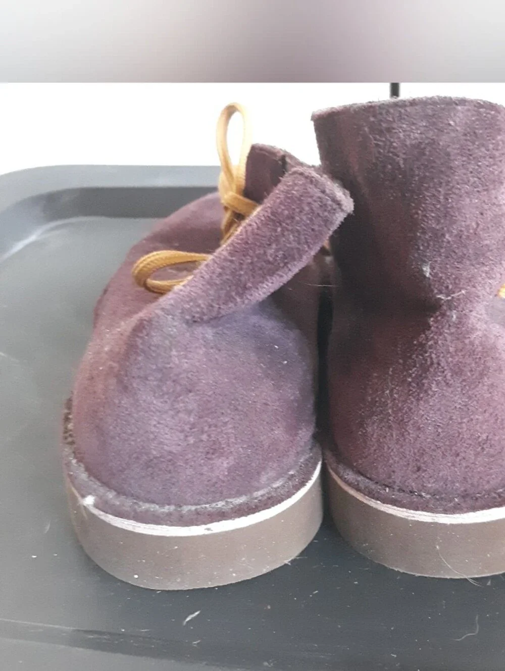 Clarks Bushacre Suede Men 8.5M Aubergine Purple Collegiate Varsity C Patch Flaw
